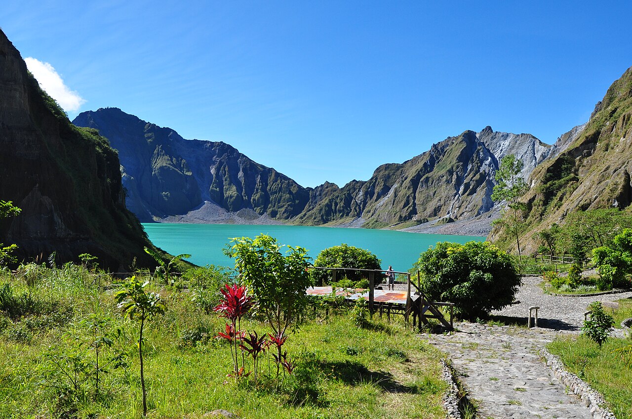 皮纳图博火山